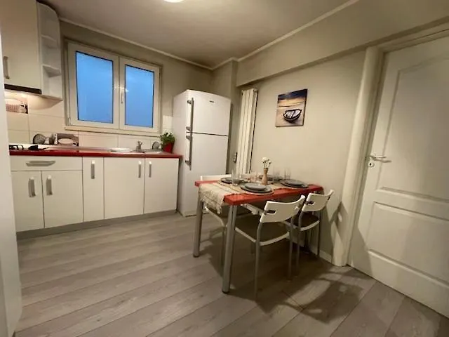 Central Stay Бухарест